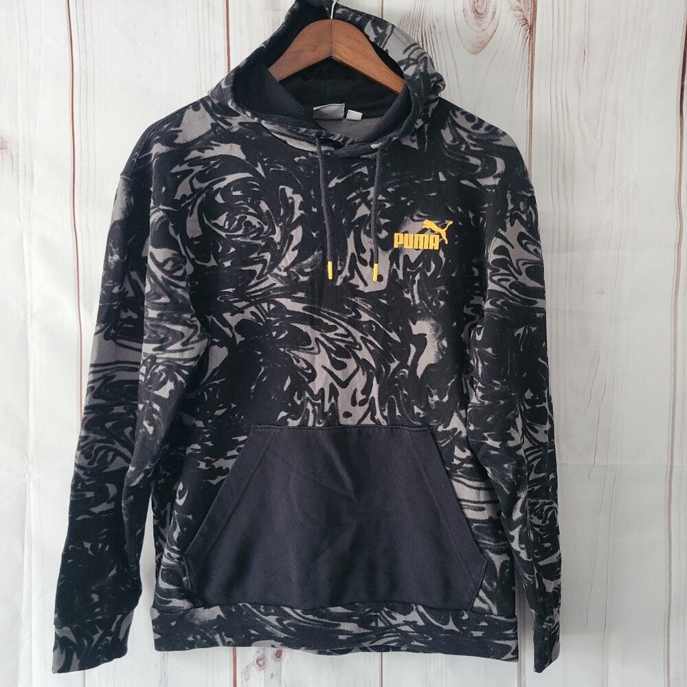 Puma Men’s M Black Camo Hoodie Casual Outerwear Black w Orange Logo, Hooded